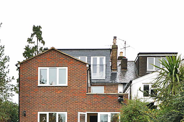 reigateA_600x400_05.jpg